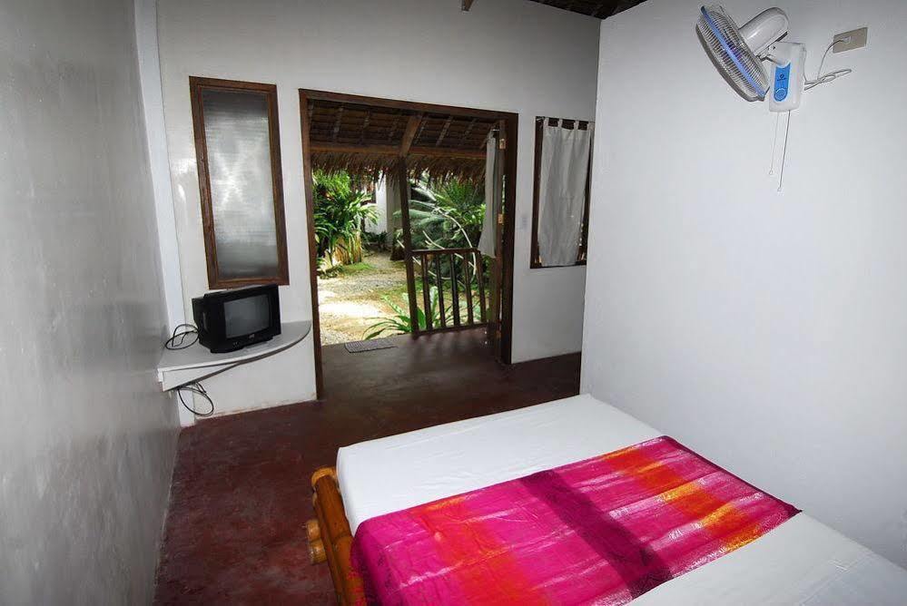 Blue Bayou Hotel 2*